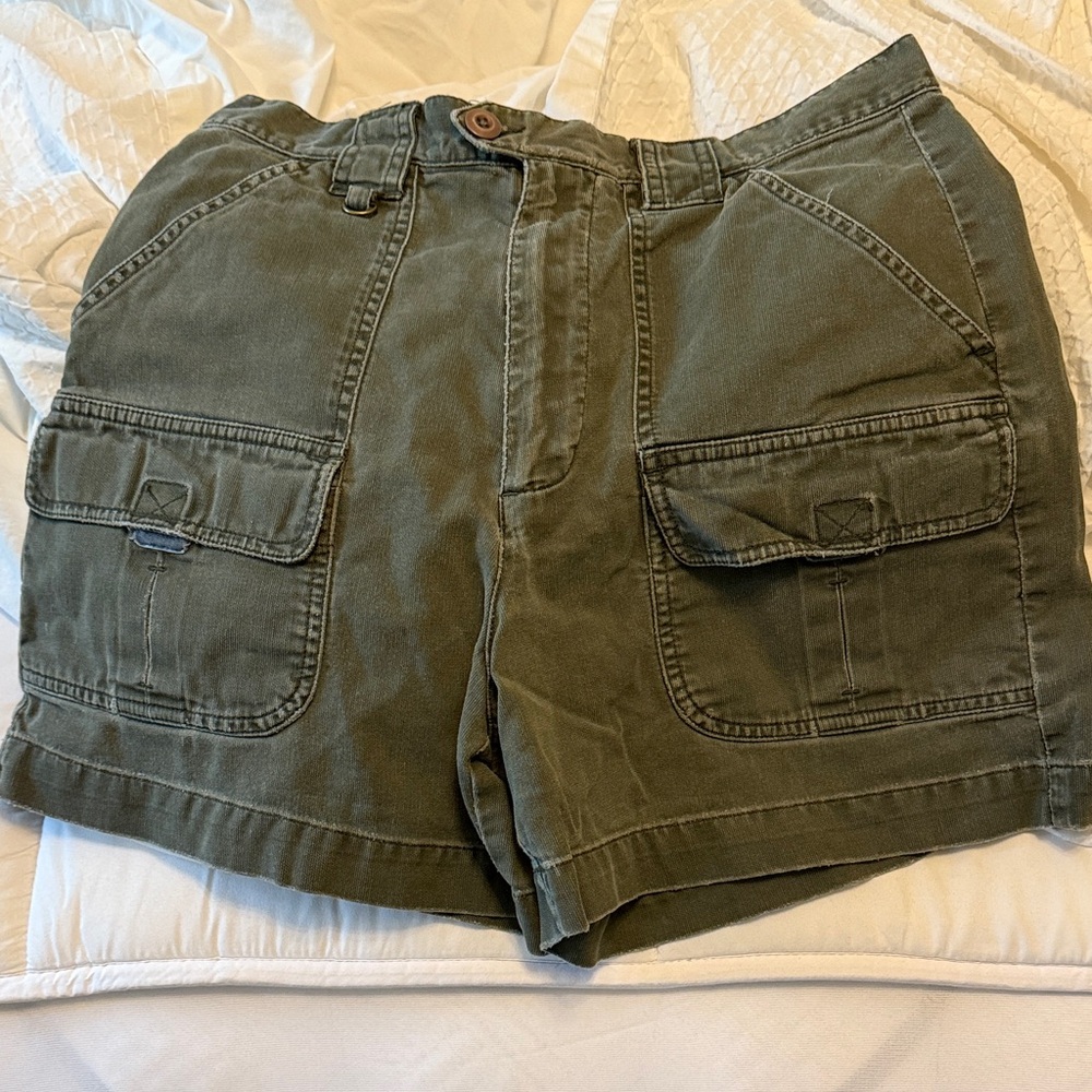 Vintage Abercrombie Olive Green Women's Cargo Shorts